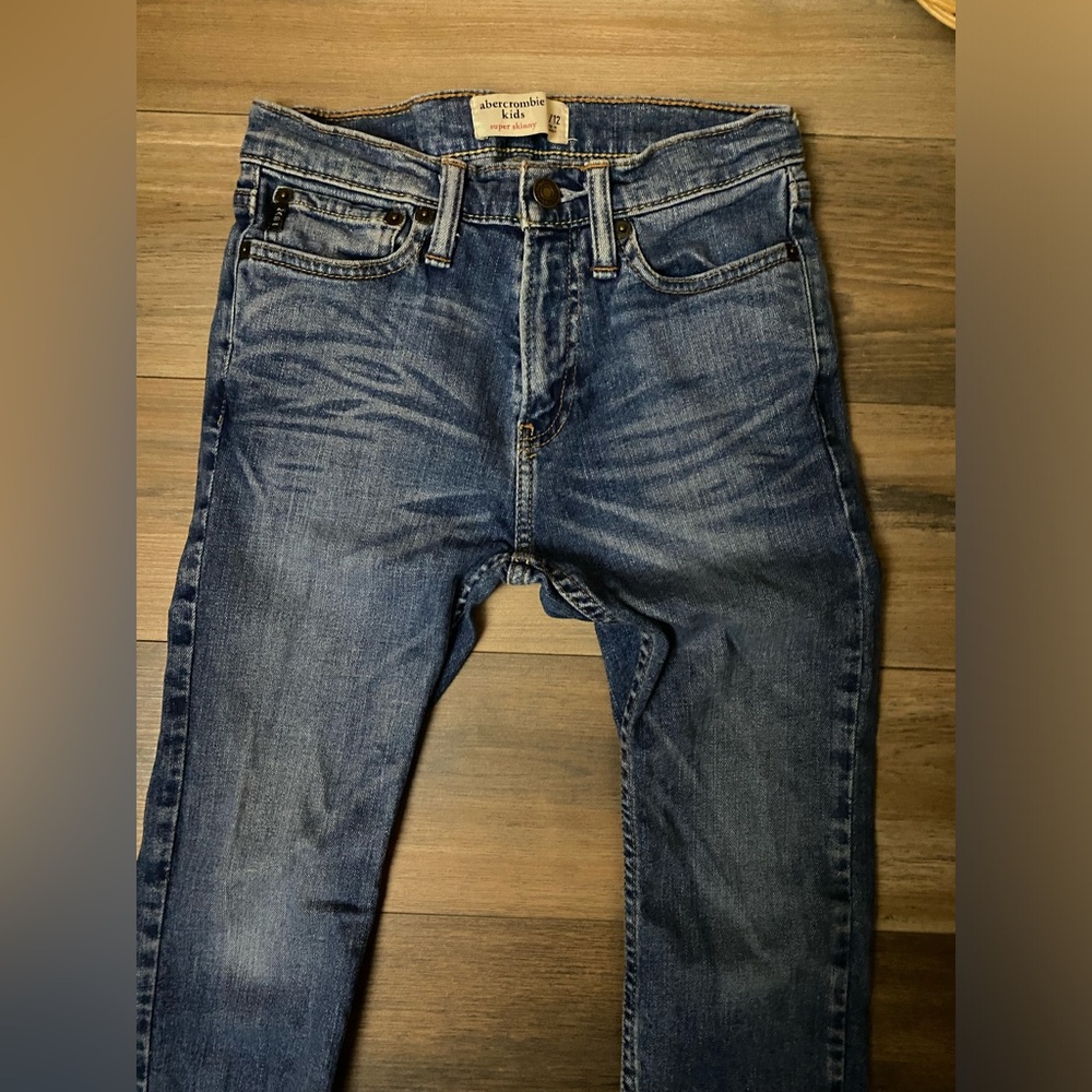 A&F jeans - Picture 4 of 11